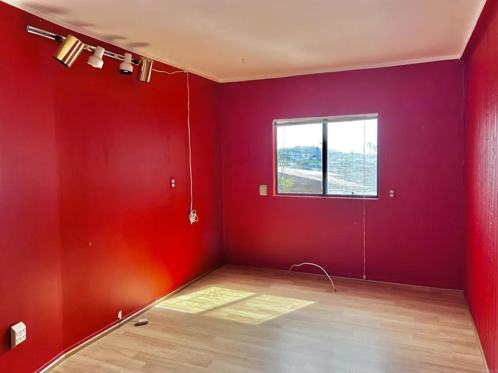 3535 Linda Vista Unit 260