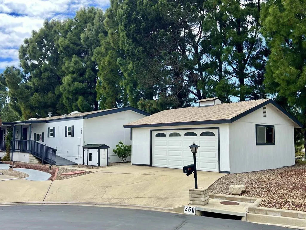 3535 Linda Vista Unit 260