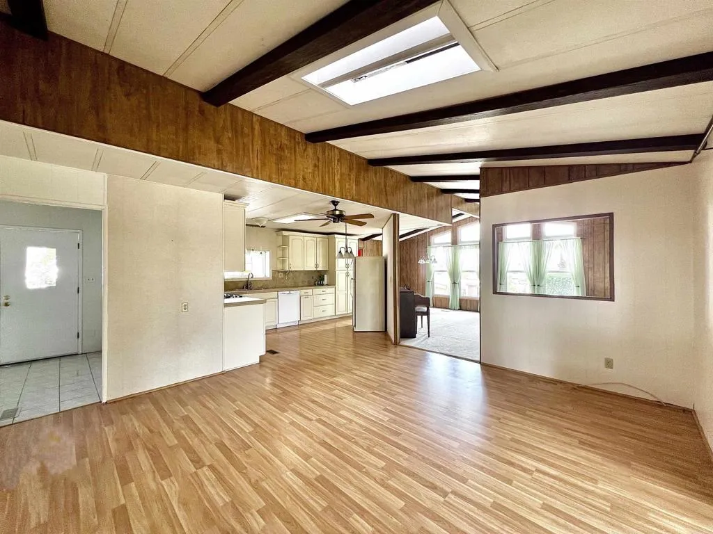 3535 Linda Vista Unit 260