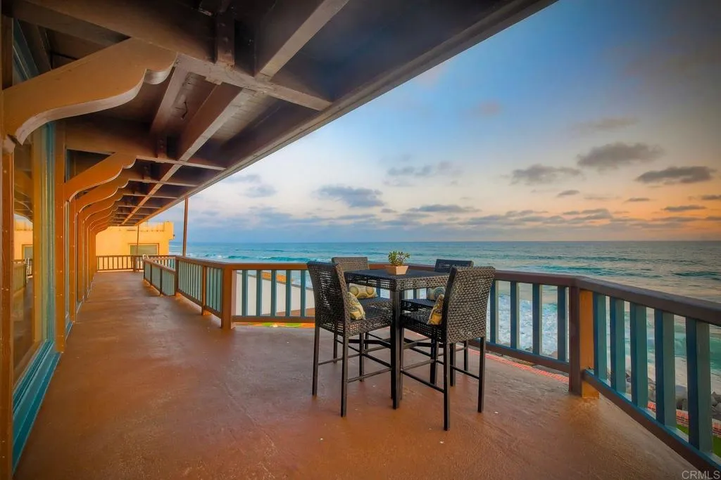 1931 S Pacific Street, Oceanside