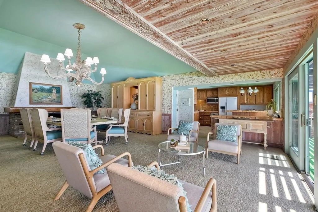 1931 S Pacific Street, Oceanside