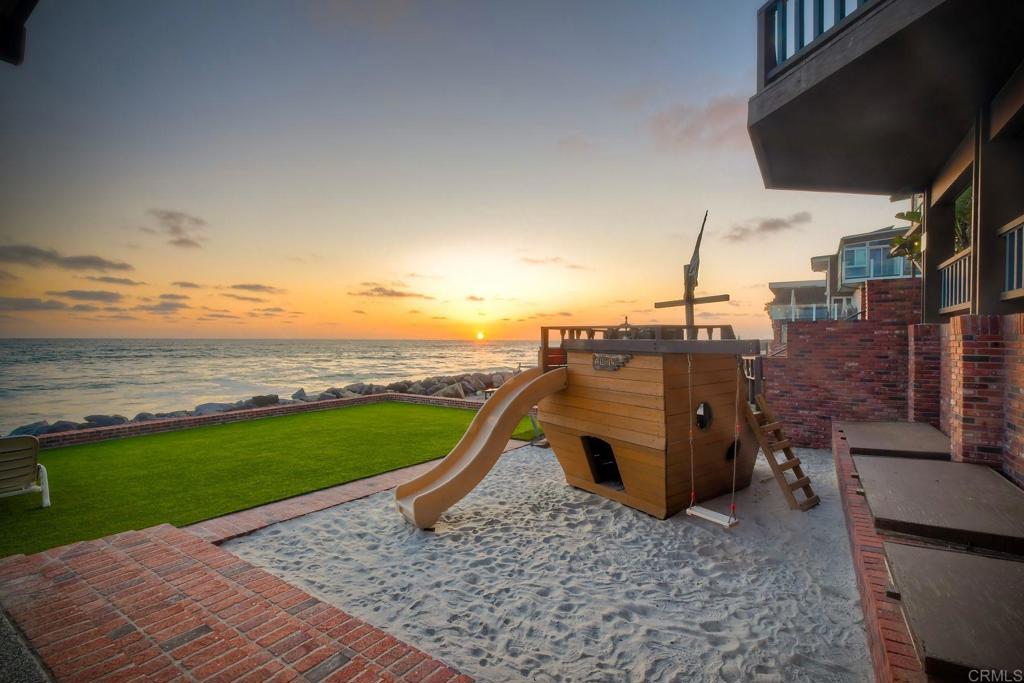 1931 S Pacific Street