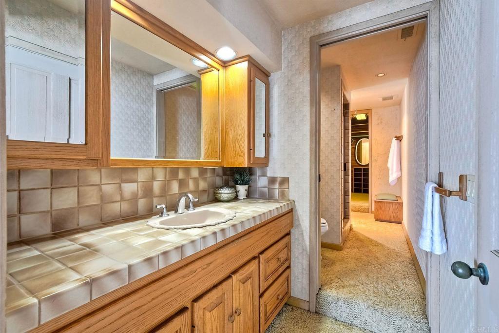 1931 S Pacific Street