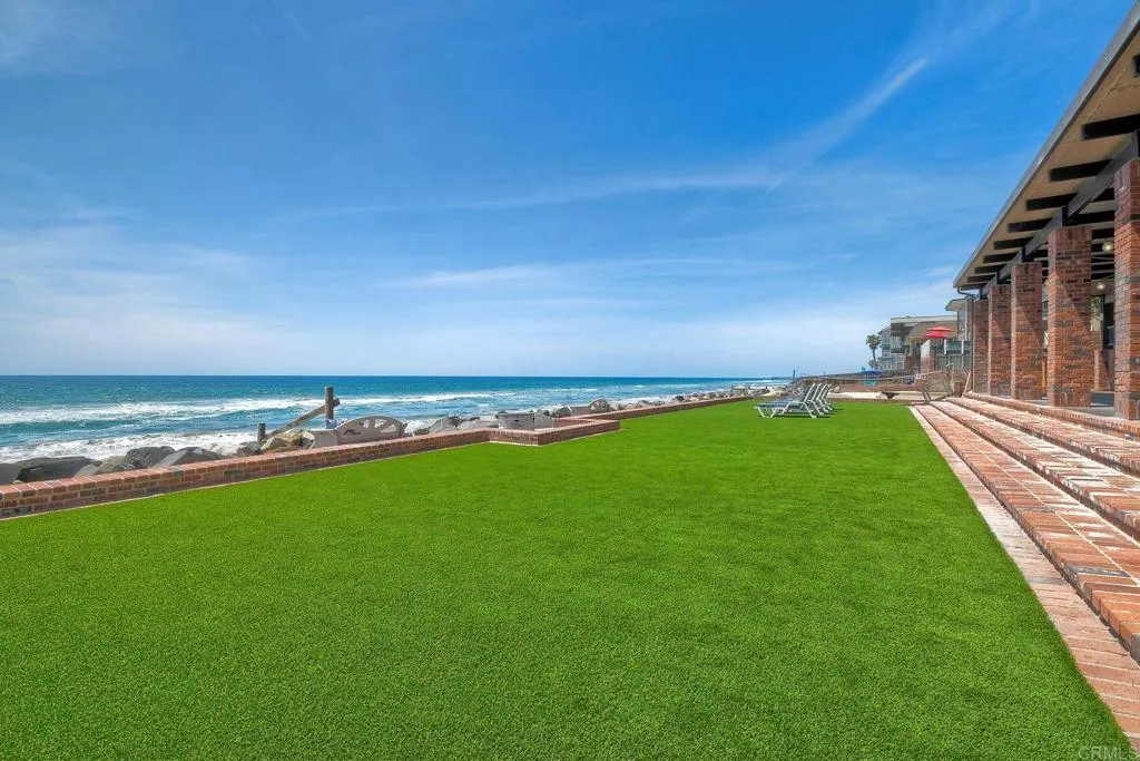 1931 S Pacific Street, Oceanside