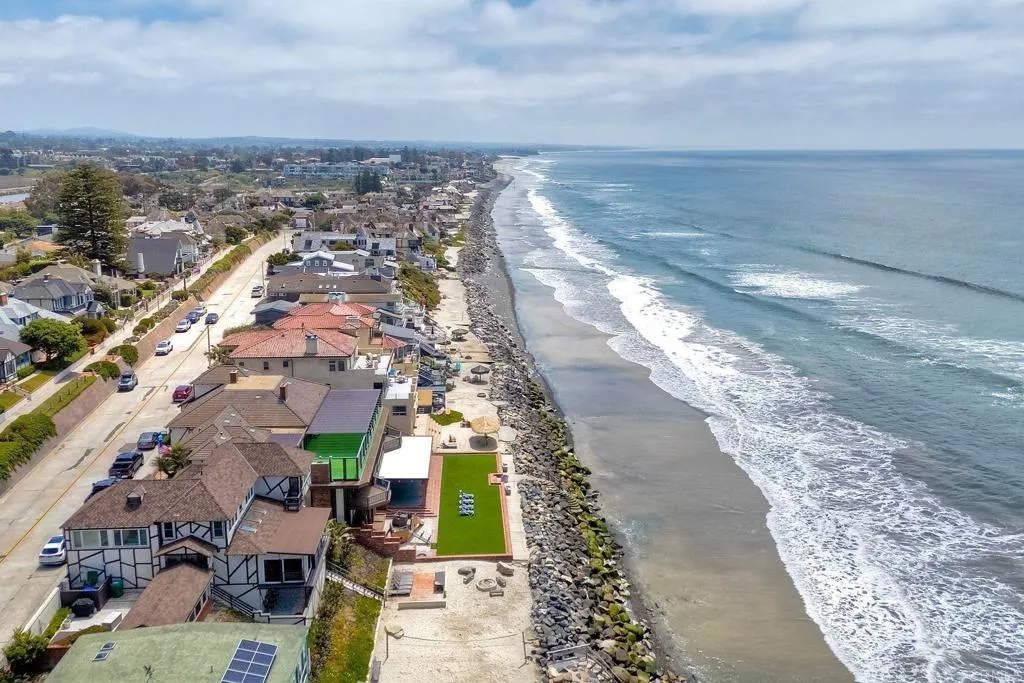 1931 S Pacific Street, Oceanside