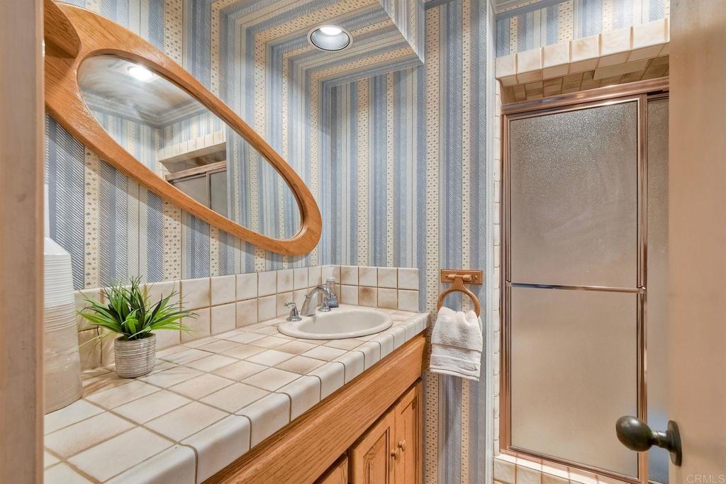 1931 S Pacific Street