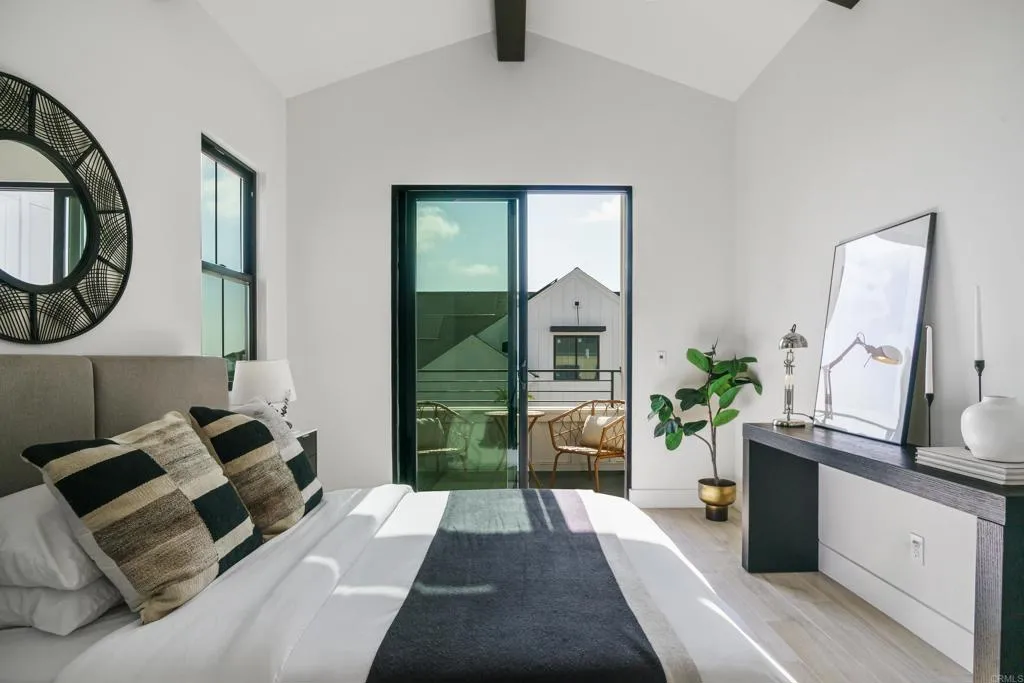 1300 Bergamo Place Unit 101