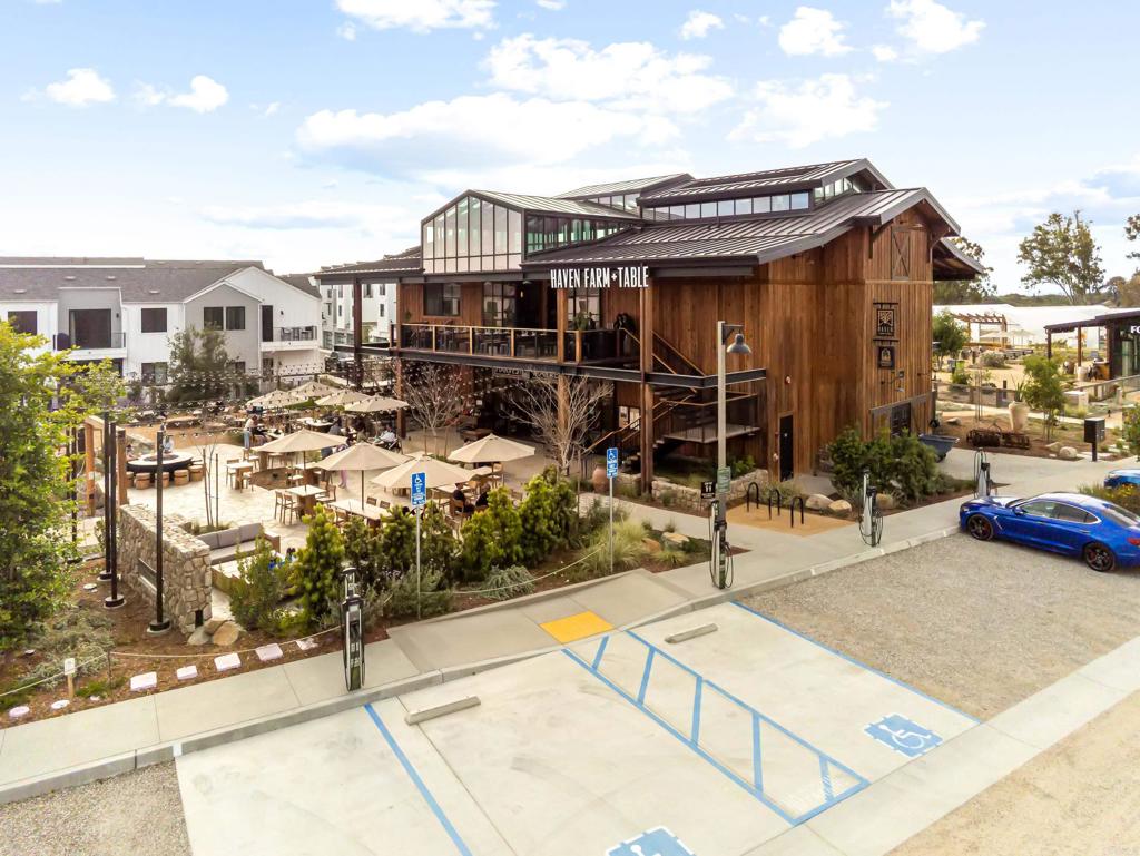 1300 Bergamo Place 101