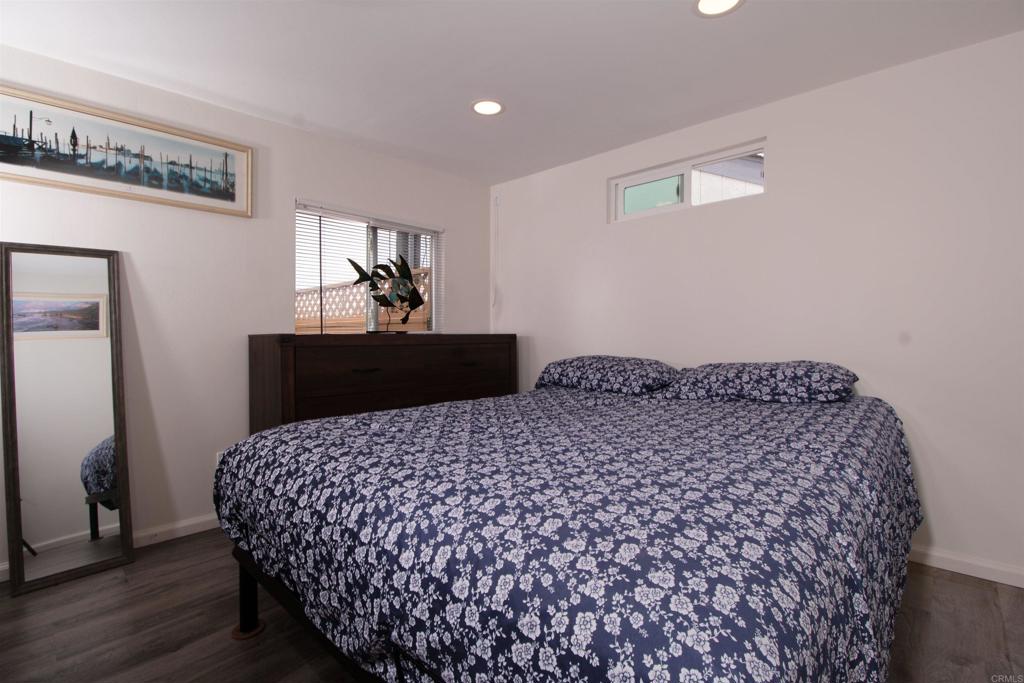 1046 S Cleveland Street 16