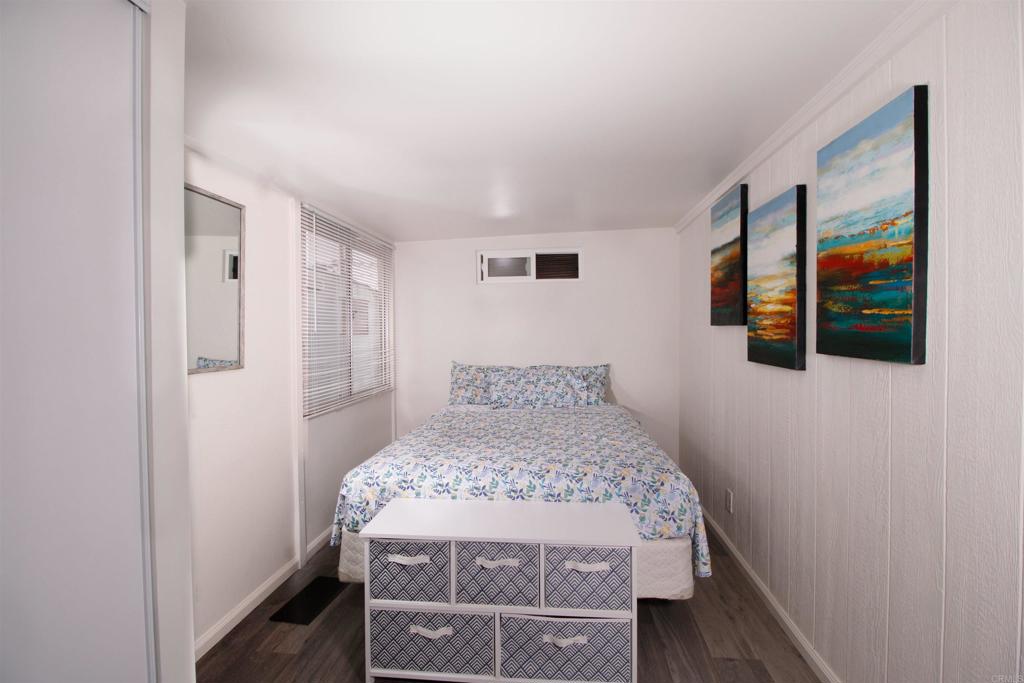 1046 S Cleveland Street 16