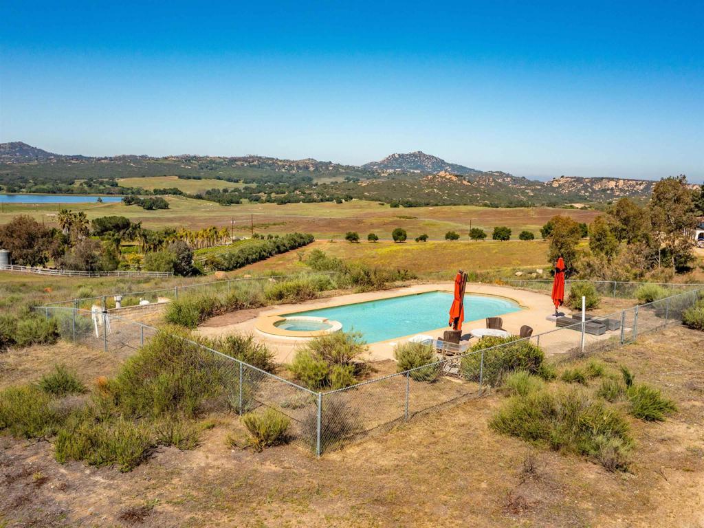 18405 Rangeland Road