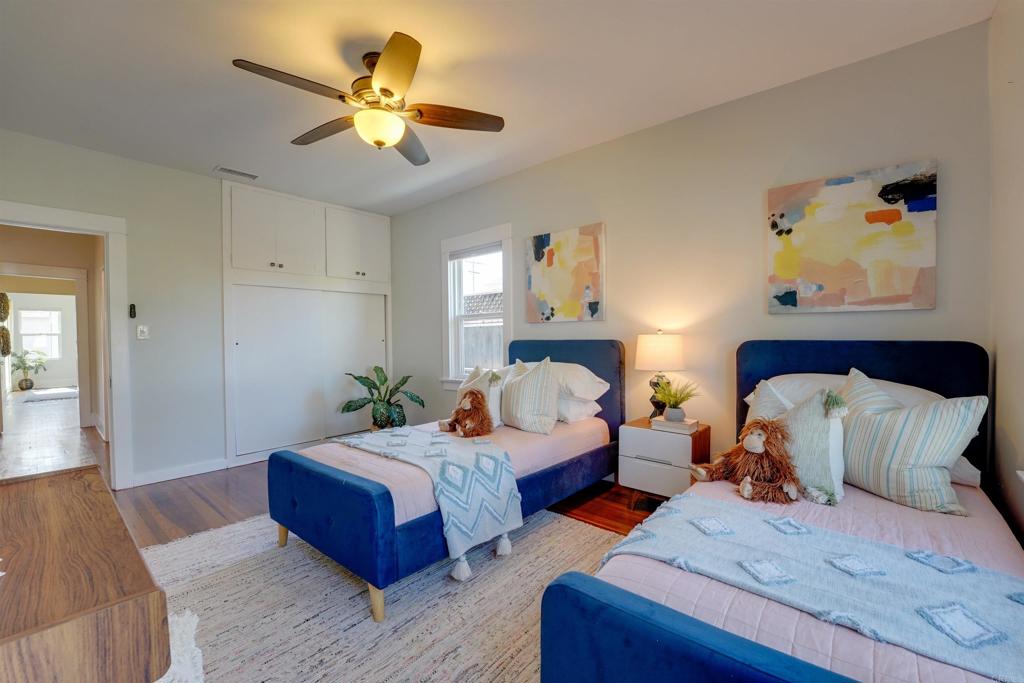4876 78 34Th Street