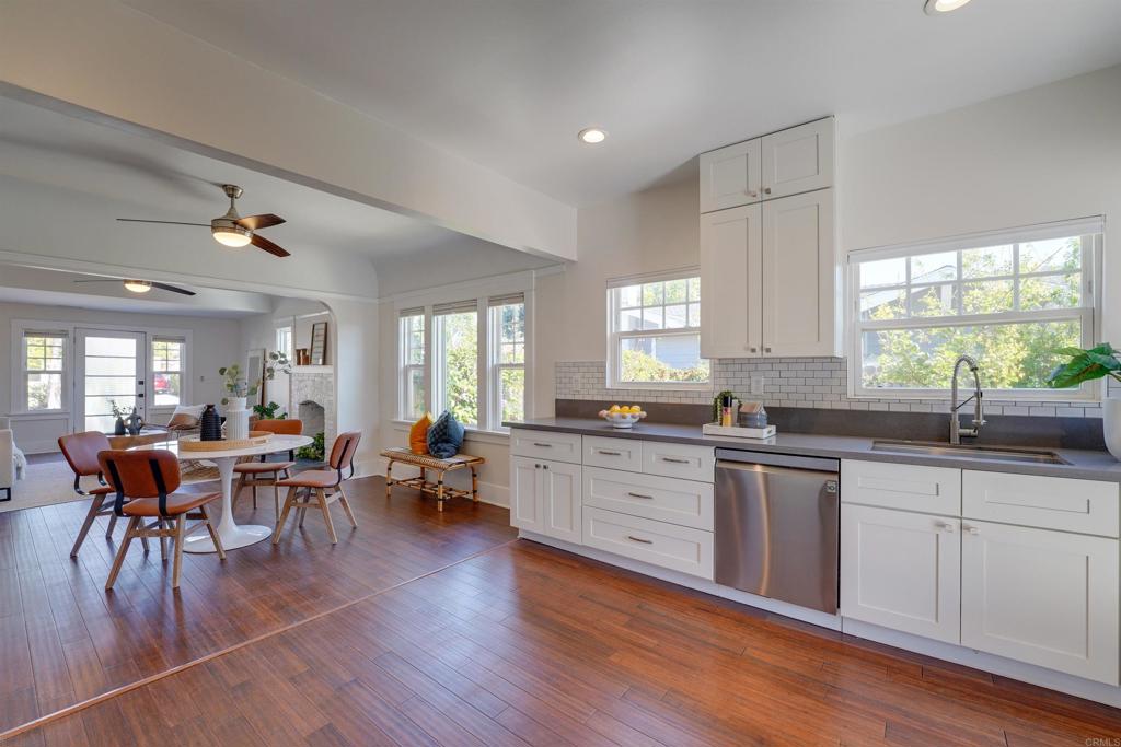 4876 78 34Th Street