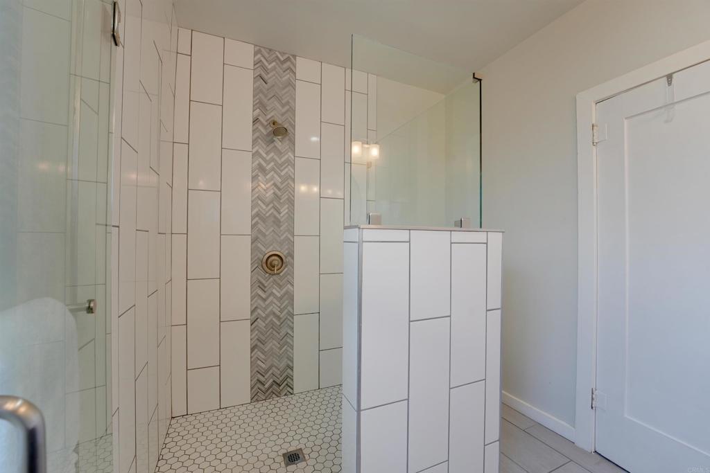 4876 78 34Th Street
