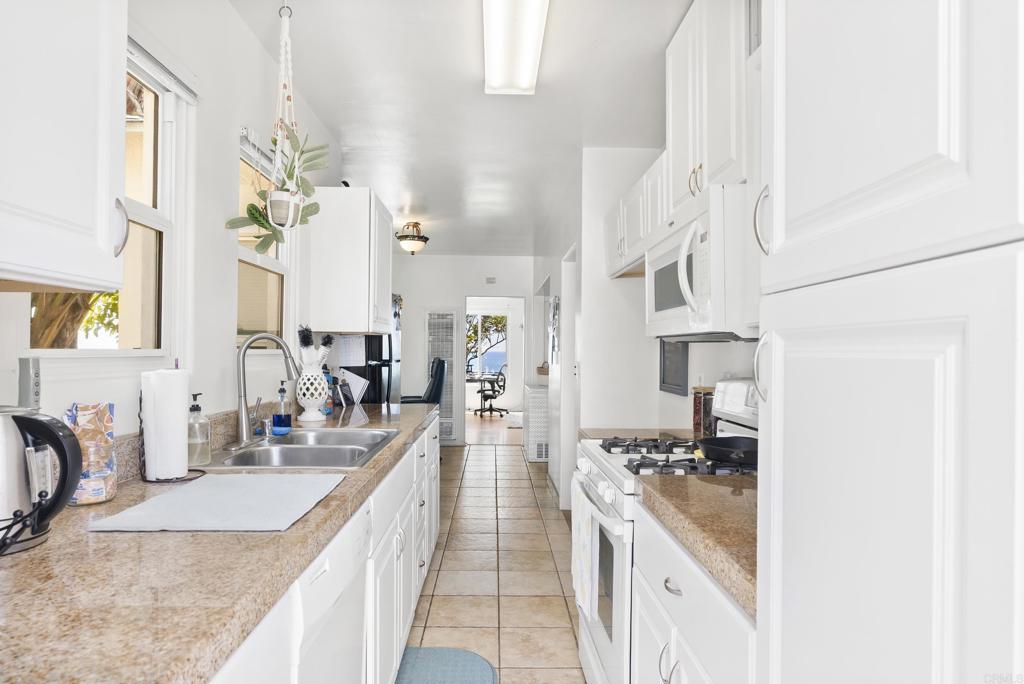 618 S Pacific Street