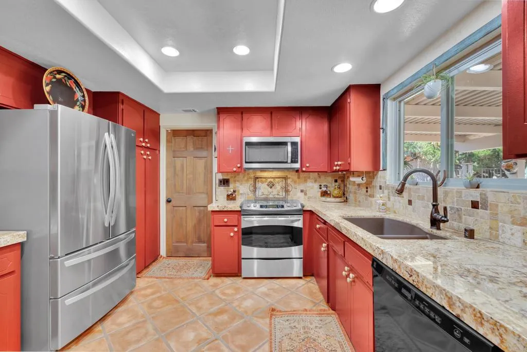2185 Hawley Drive