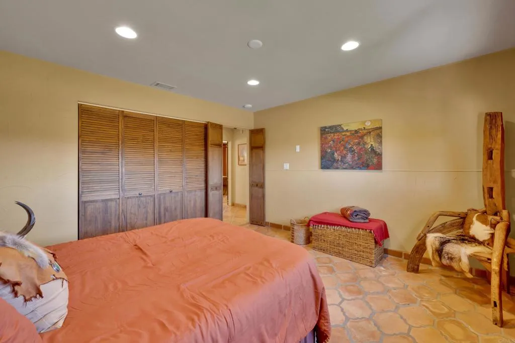 2185 Hawley Drive