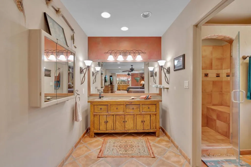 2185 Hawley Drive