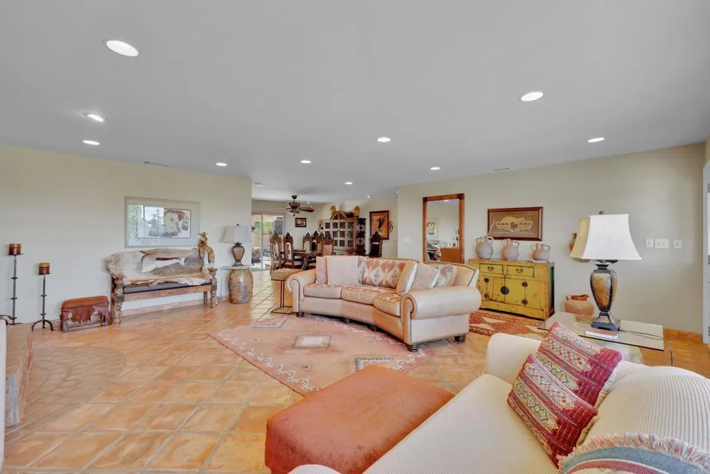 2185 Hawley Drive