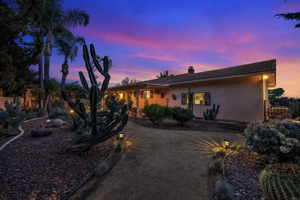 2185 Hawley Drive