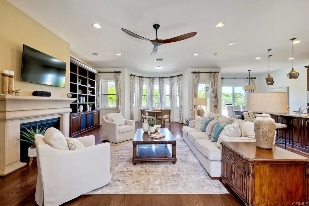 1165 Village Dr