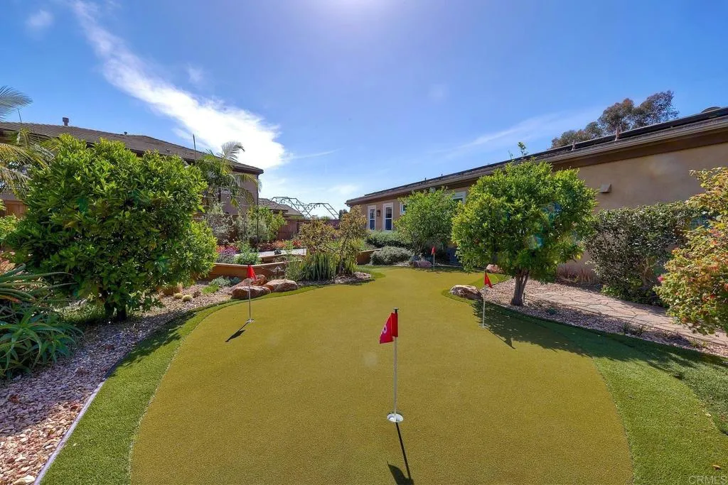 1165 Village Dr