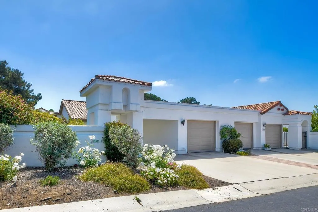 4654 Cordoba Way