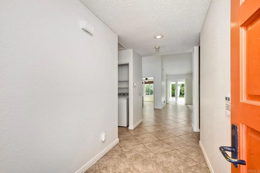 4654 Cordoba Way