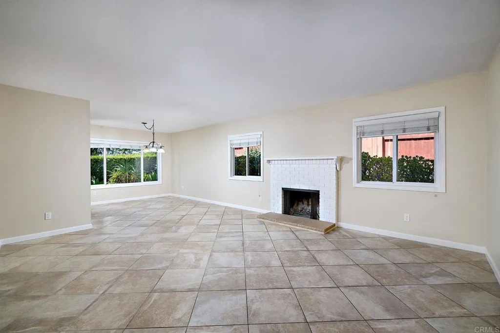 723 Fresca Ct