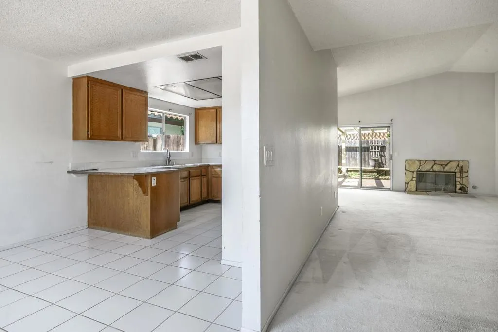 241 Saguaro Place