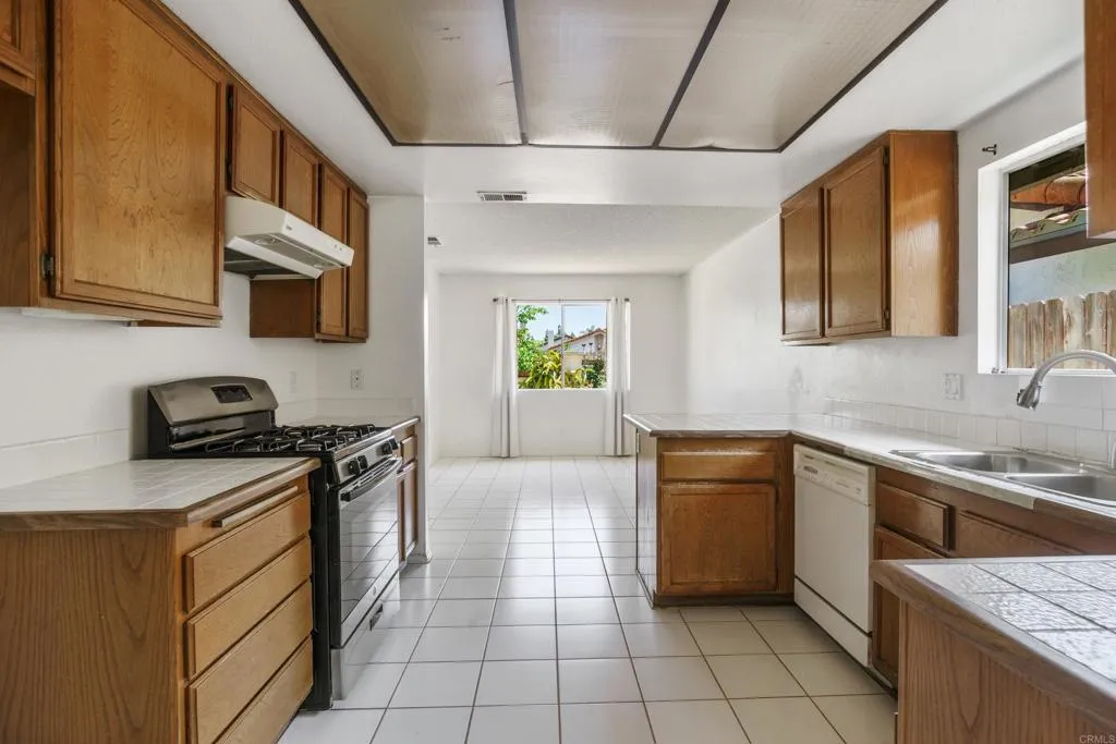241 Saguaro Place