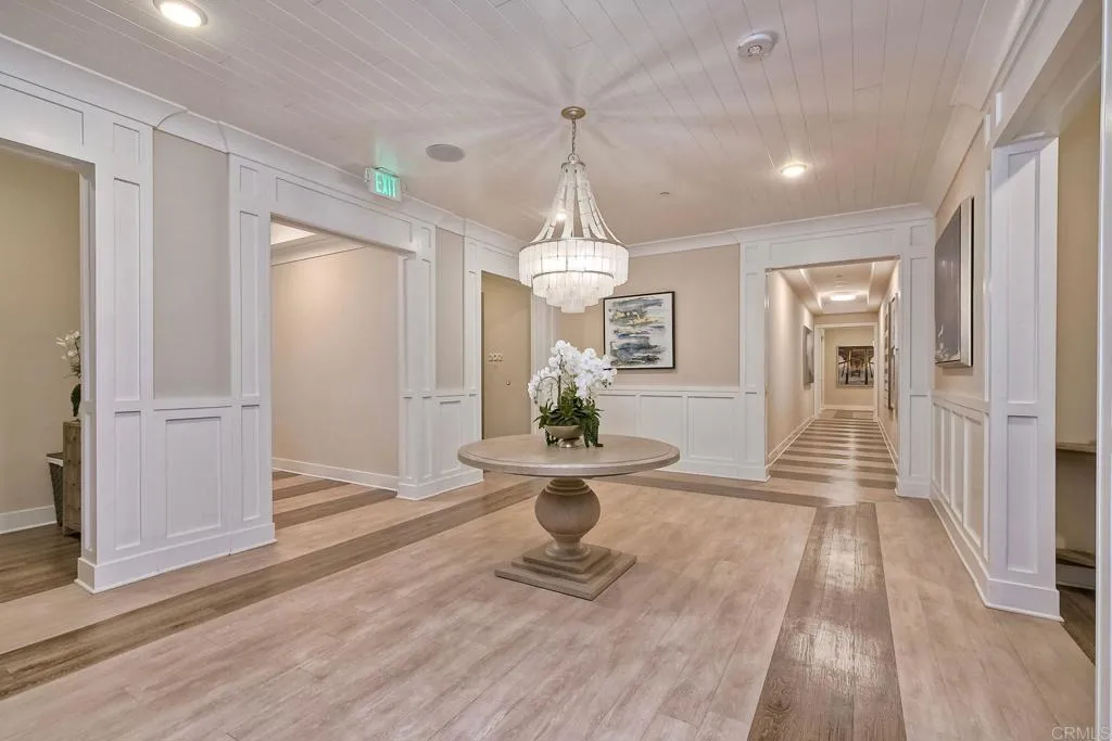 800 Grand Avenue Unit 205