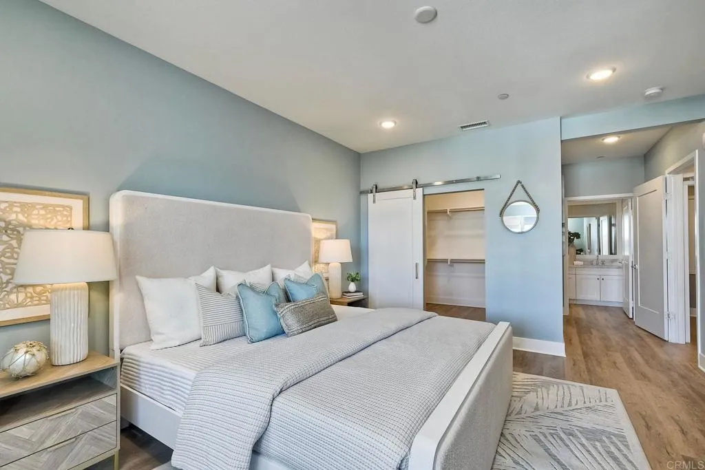 800 Grand Avenue Unit 205