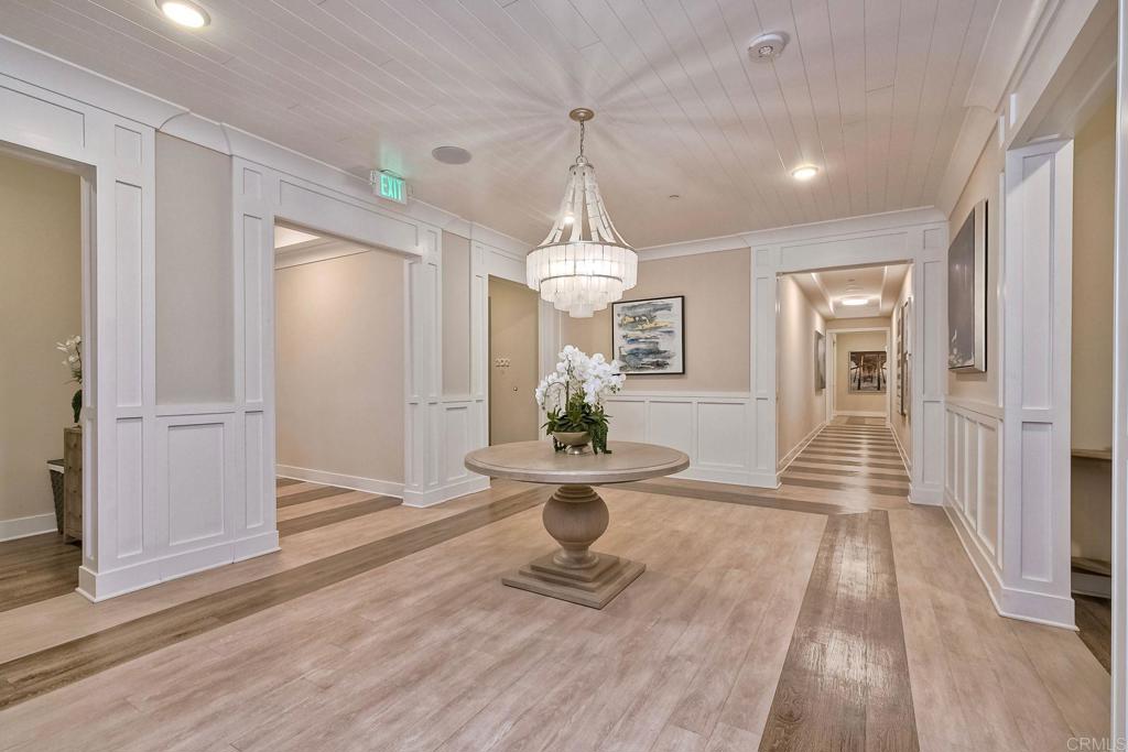 800 Grand Avenue 205