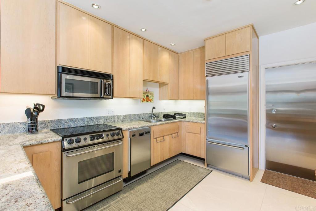 2005 Costa Del Mar 640