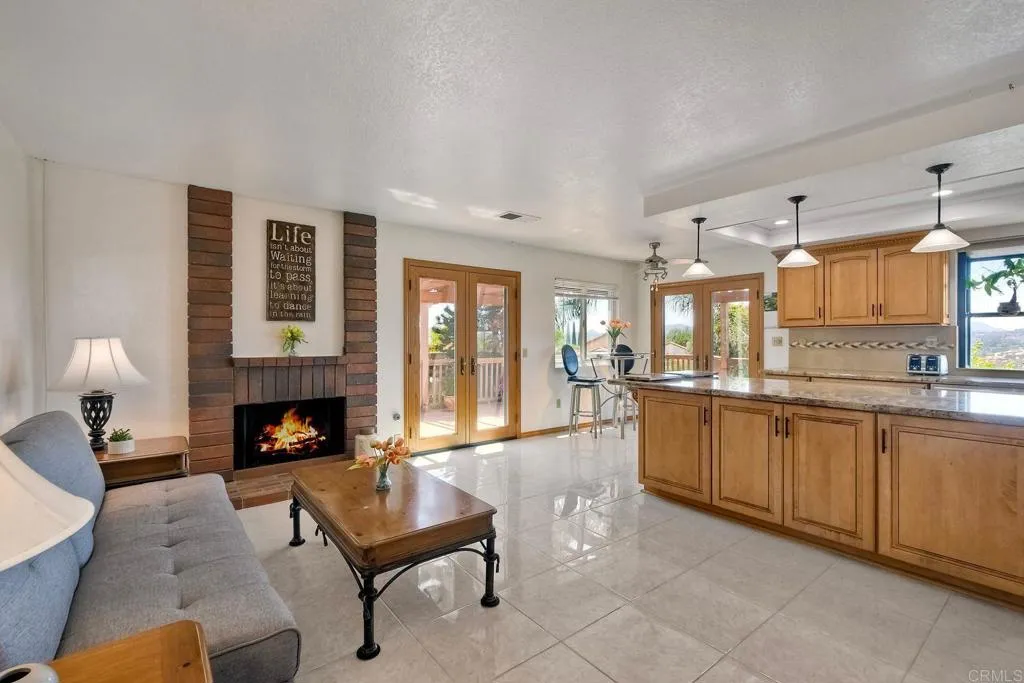 3829 Pinnacle Place
