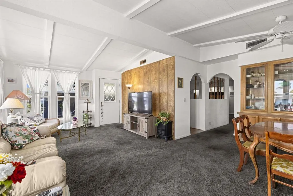 276 N El Camino Real Unit 13