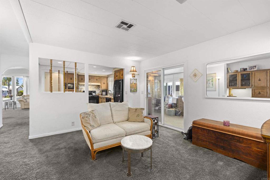 276 N EL CAMINO REAL 13