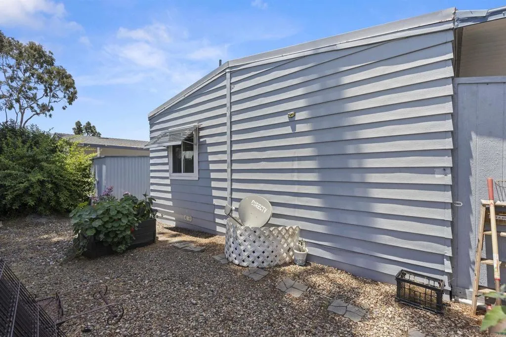 276 N El Camino Real Unit 13