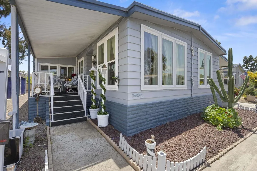 276 N El Camino Real Unit 13