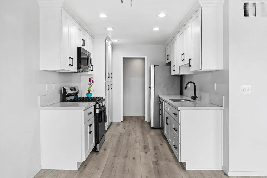 4220 La Pinata Way Unit 233