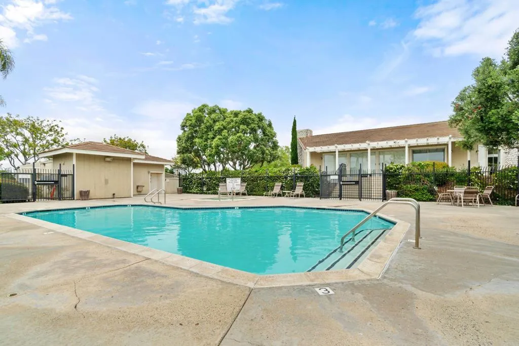 4220 La Pinata Way Unit 233