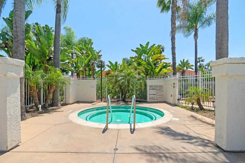 9418 Twin Trails Drive Unit 101