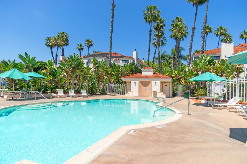 9418 Twin Trails Drive 101