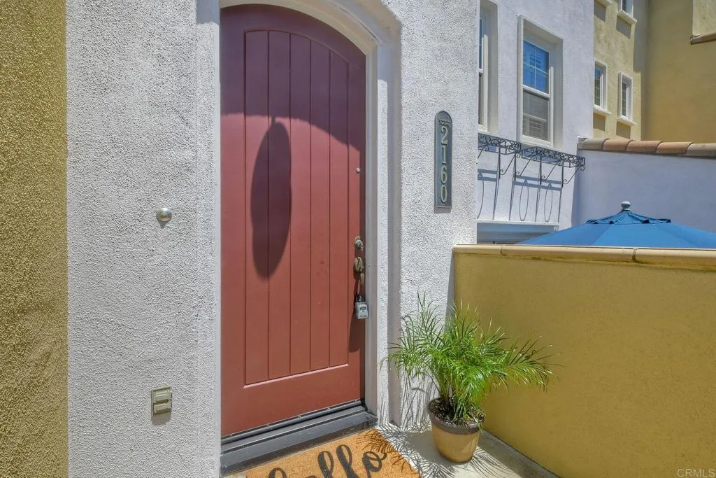 2160 Silverado Street