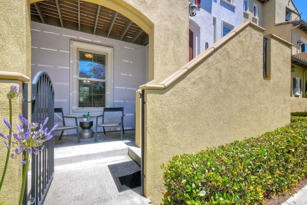 2160 Silverado Street