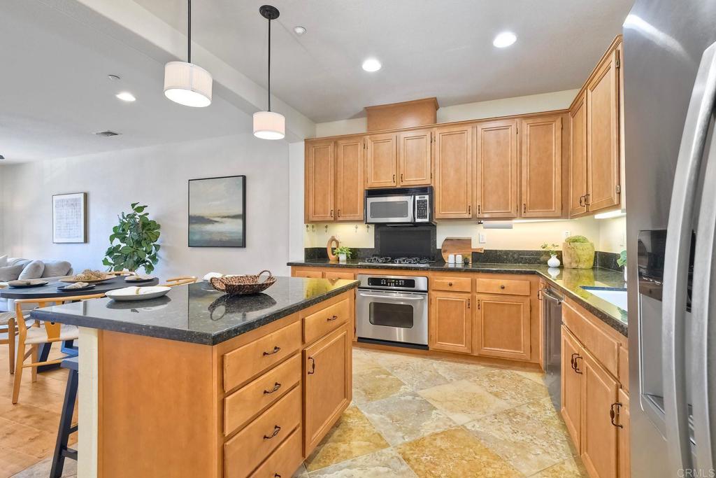 2160 Silverado Street