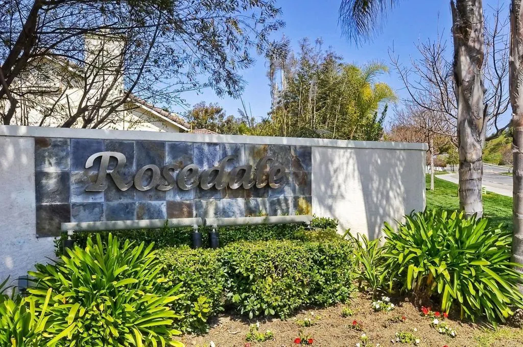 339 Diamante Way
