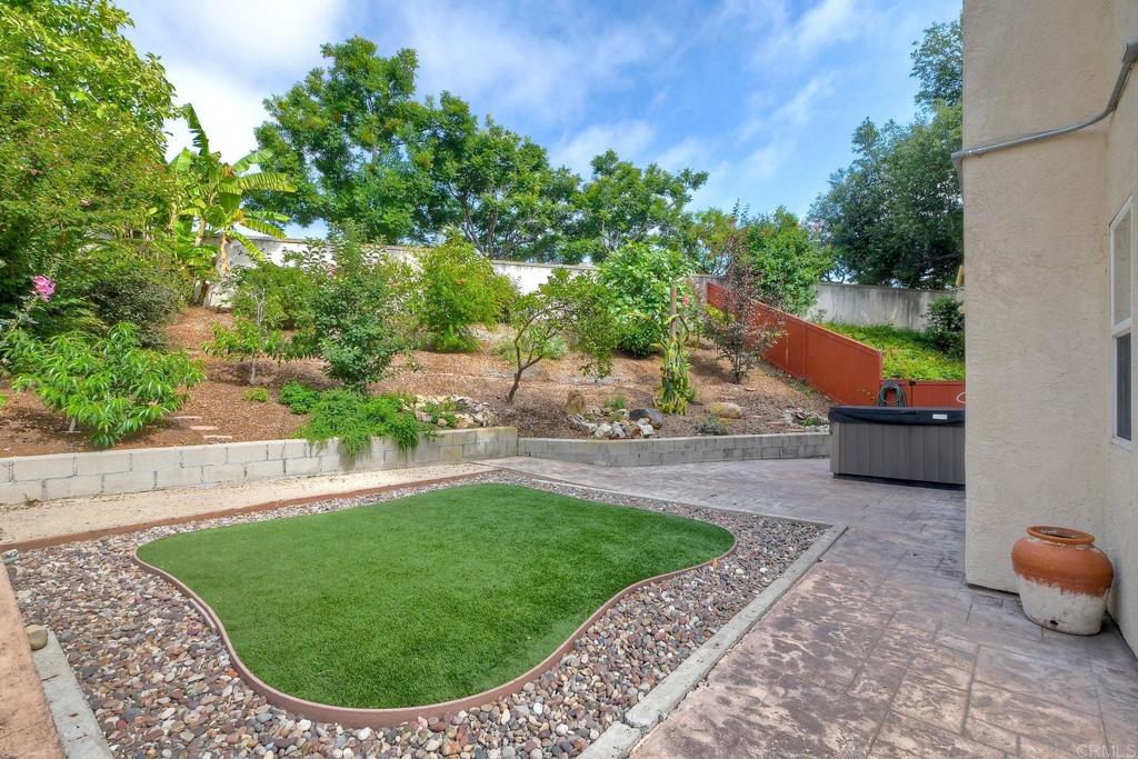 339 Diamante Way