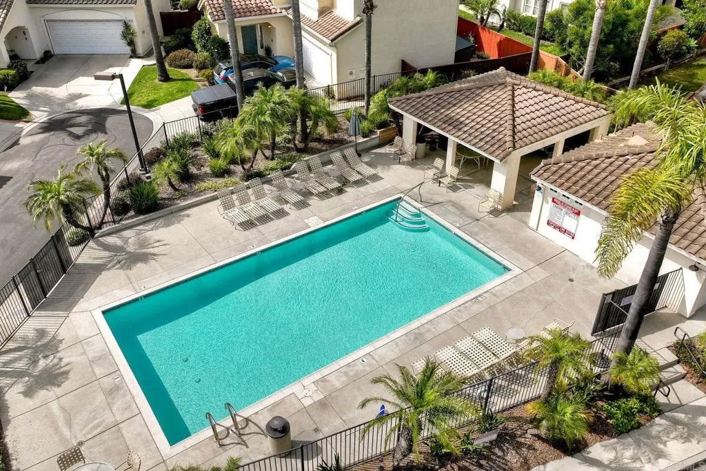 339 Diamante Way